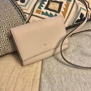 Kate Spade New York cross body clutch